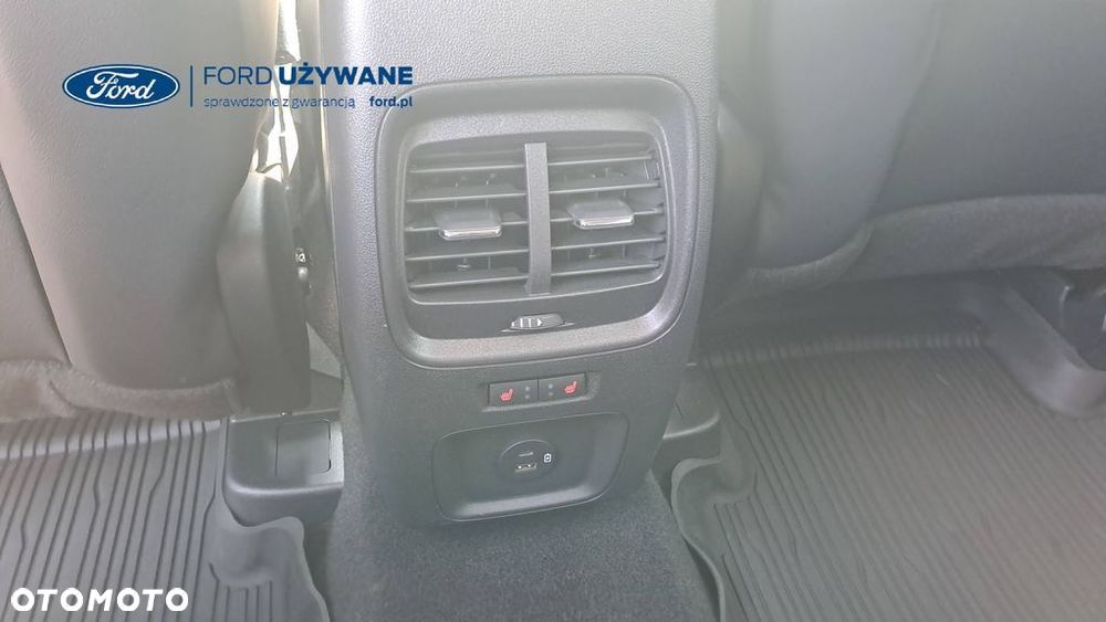 Ford Kuga - 19