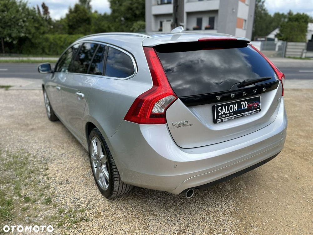 Volvo V60 D2 Ocean Race - 10