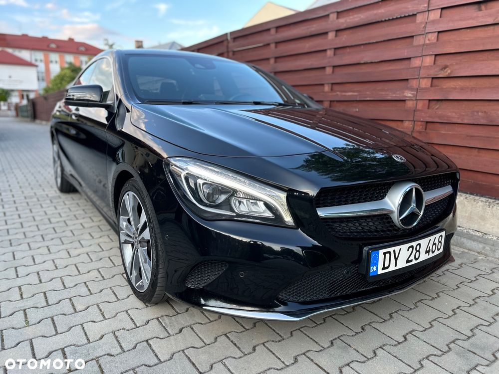 Mercedes-Benz CLA 200 - 2