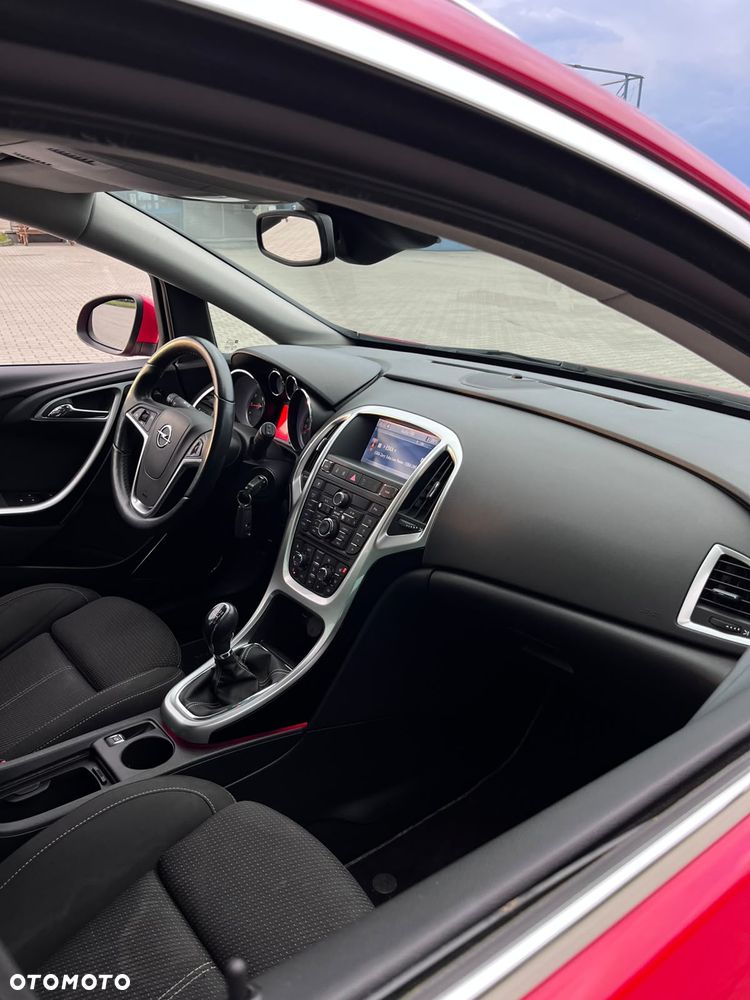 Opel Astra 1.6 Turbo Edition Sport - 26