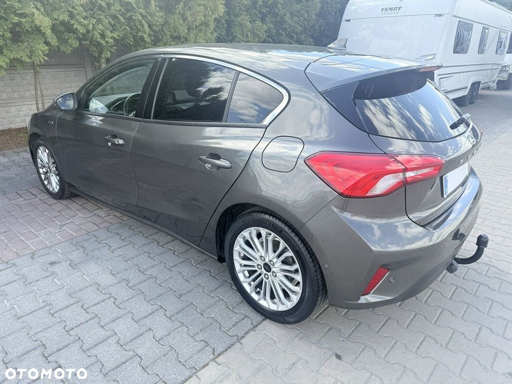 Ford Focus - 4