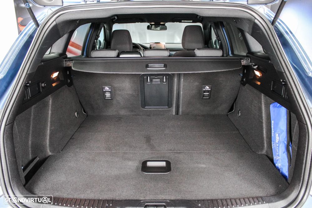 Ford Focus SW 1.5 TDCi EcoBlue Active - 30