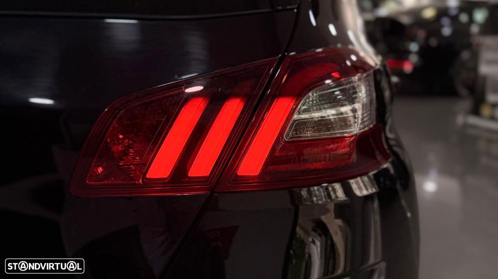 Peugeot 308 e-HDi FAP 110 Stop&Start Allure - 14
