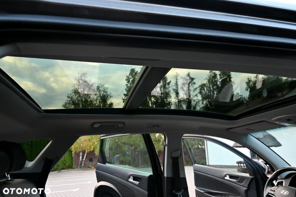 Hyundai Tucson 2.0 CRDI Premium 4WD - 23
