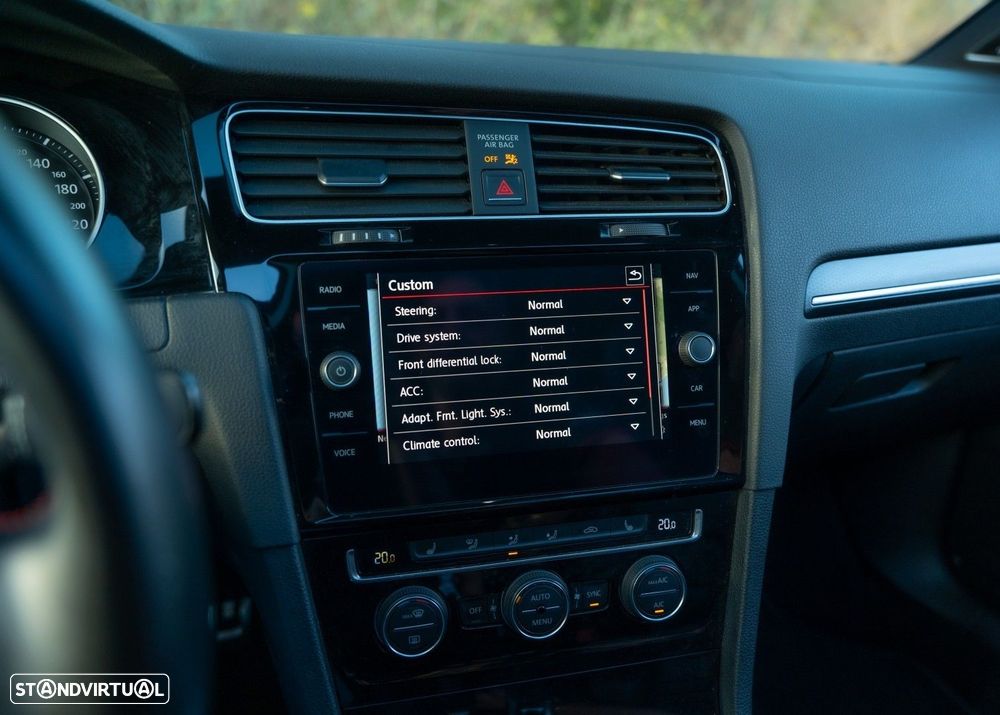 VW Golf 2.0 TSi GTi - 31