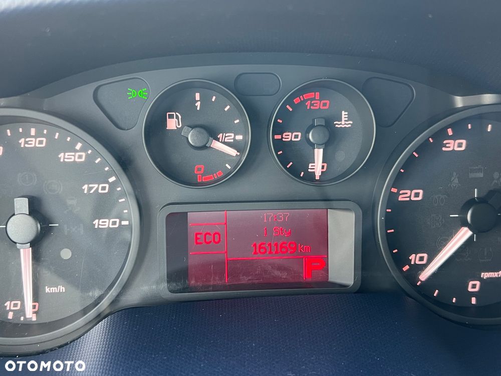 Iveco Daily 35C14 kontener (364) - 18