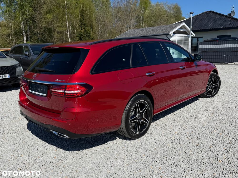 Mercedes-Benz Klasa E 300 de PHEV 4-Matic AMG 9G-Tronic - 17