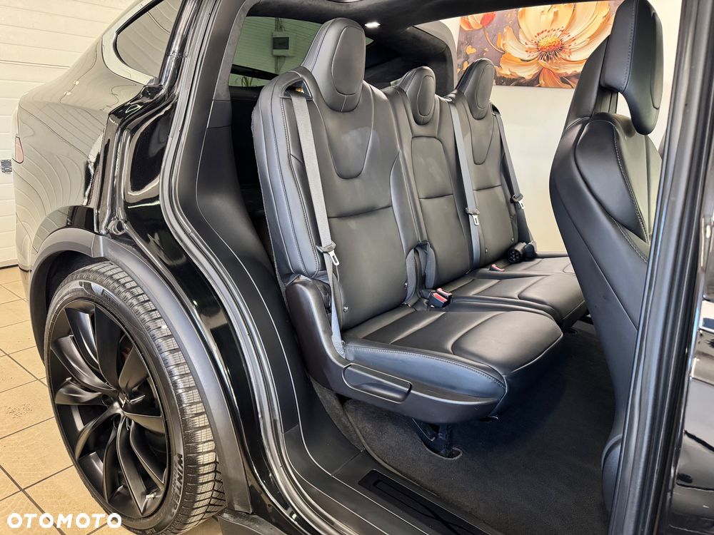 Tesla Model X Performance - 23