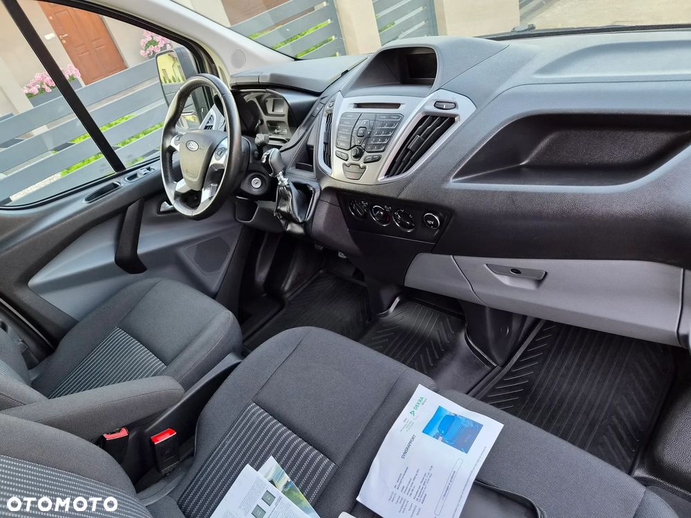 Ford TRANSIT CUSTOM - 7
