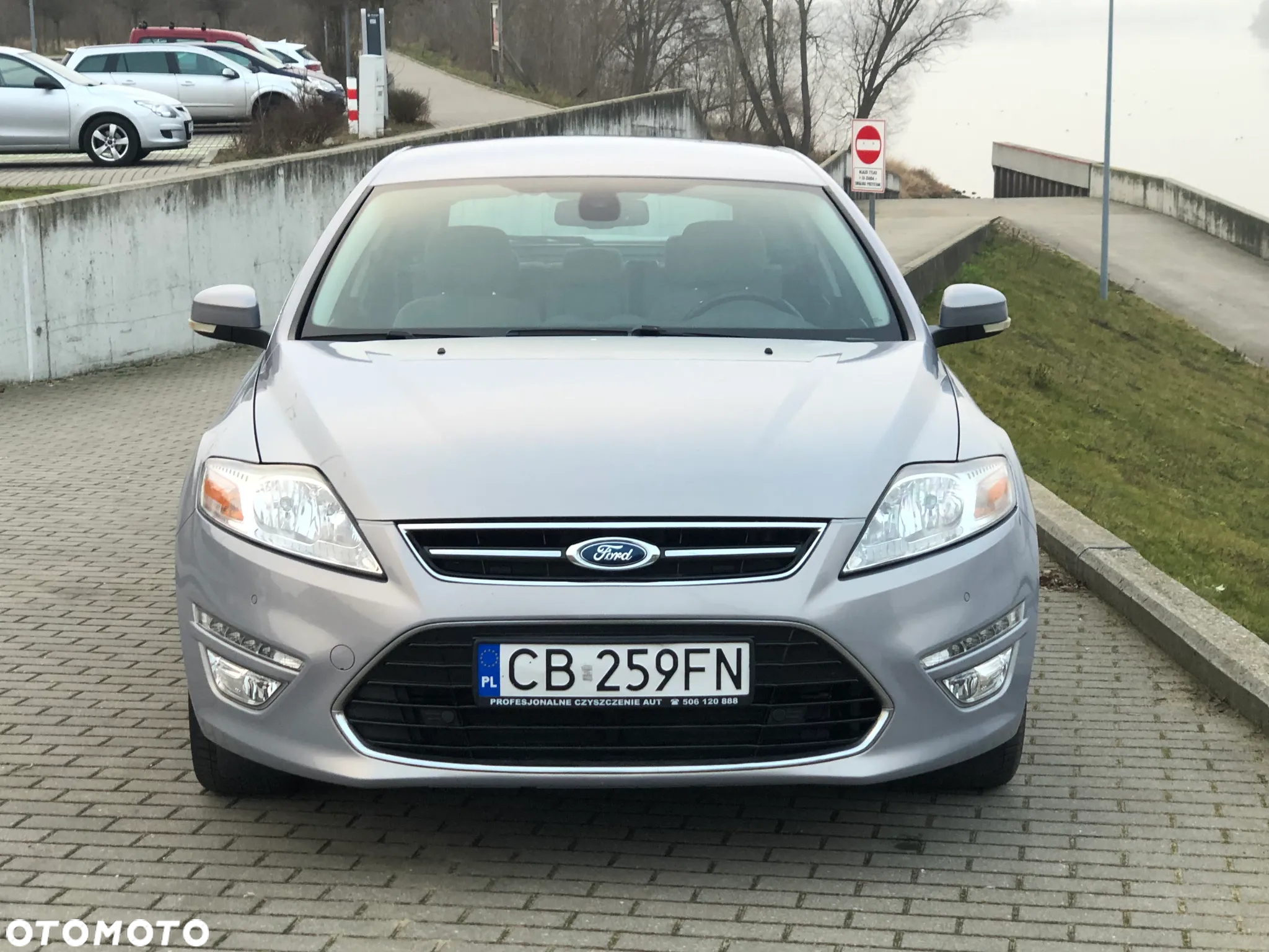 Ford Mondeo - 16