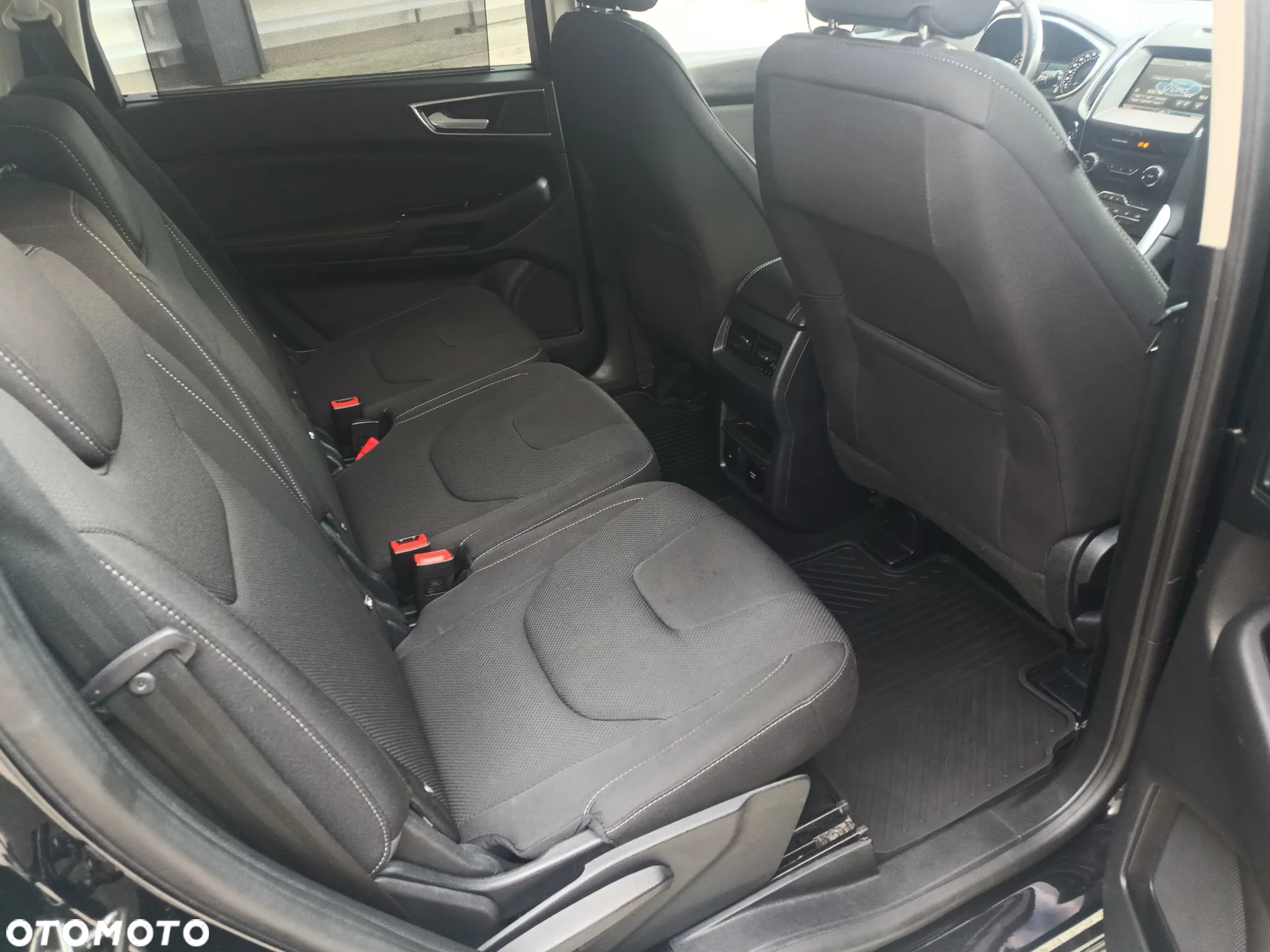 Ford S-Max 2.0 TDCi Titanium - 23