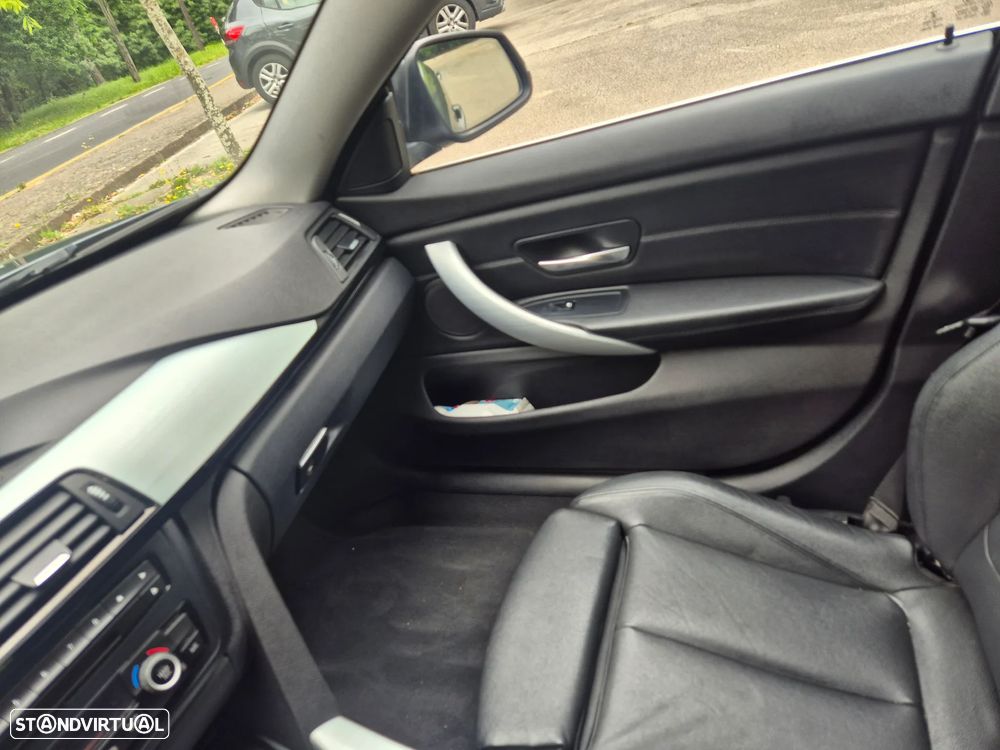BMW 420 d Sport Line - 10