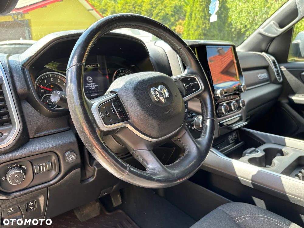 RAM 1500 Crew Cab Shortbed Bighorn - 6