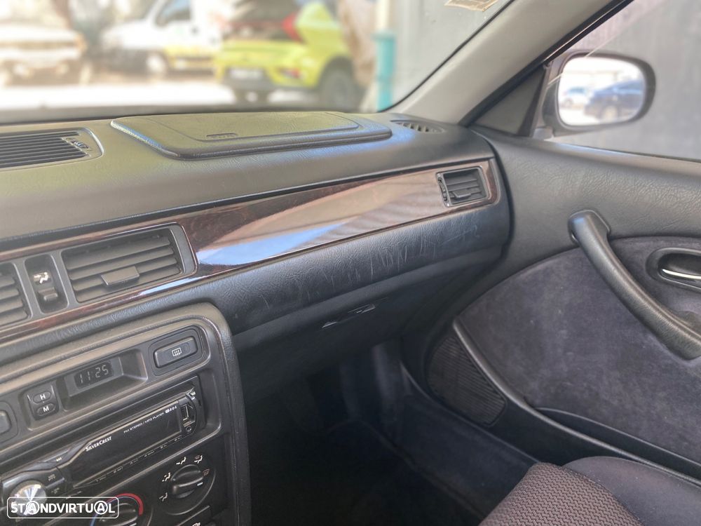 Honda Civic 1.4i - 5