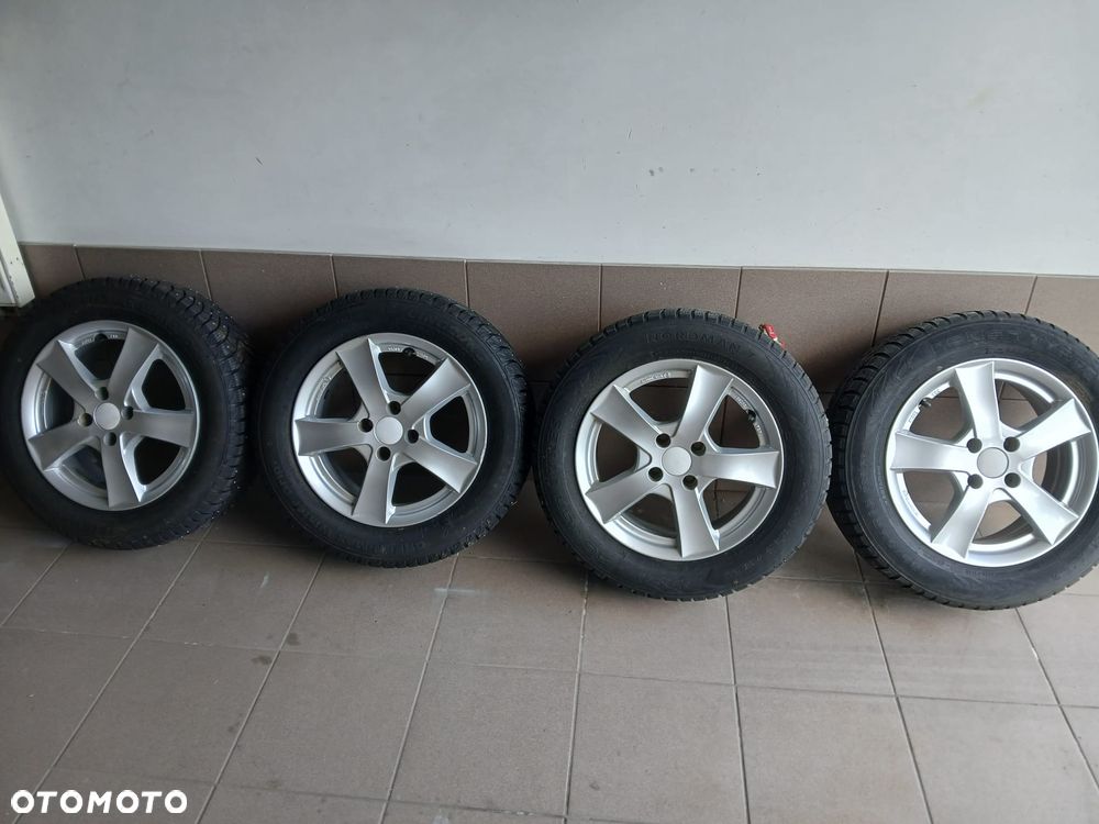 Renault Clio - 6