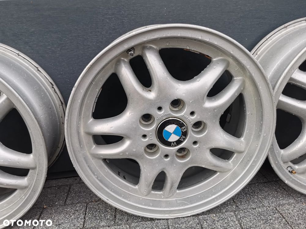 Felgi Aluminiowe 16 BMW 5x120 7Jx16 ET46 - 5