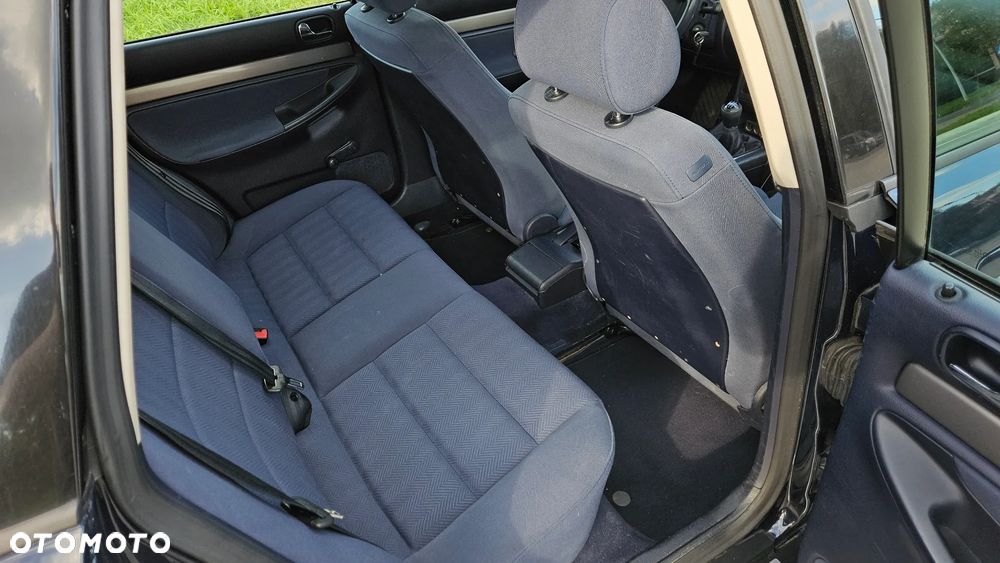 Audi A4 Avant 1.8T - 16
