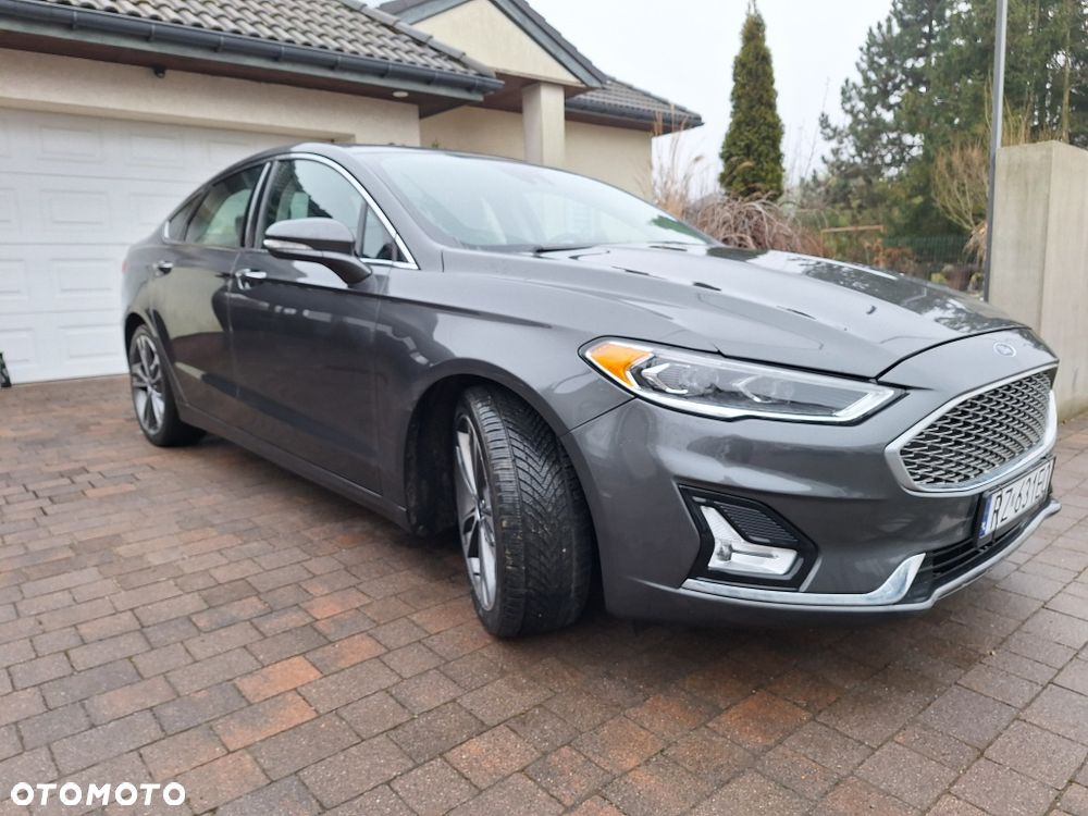 Ford Fusion - 5