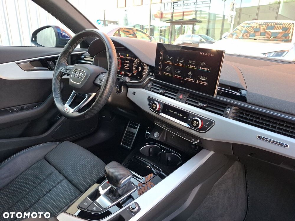 Audi A4 Avant - 13