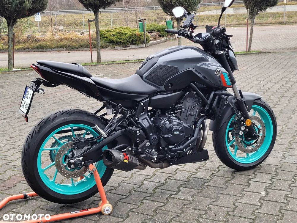 Yamaha MT - 22