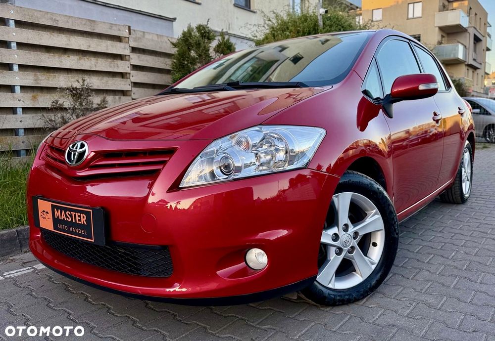 Toyota Auris 1.6 Sol - 2