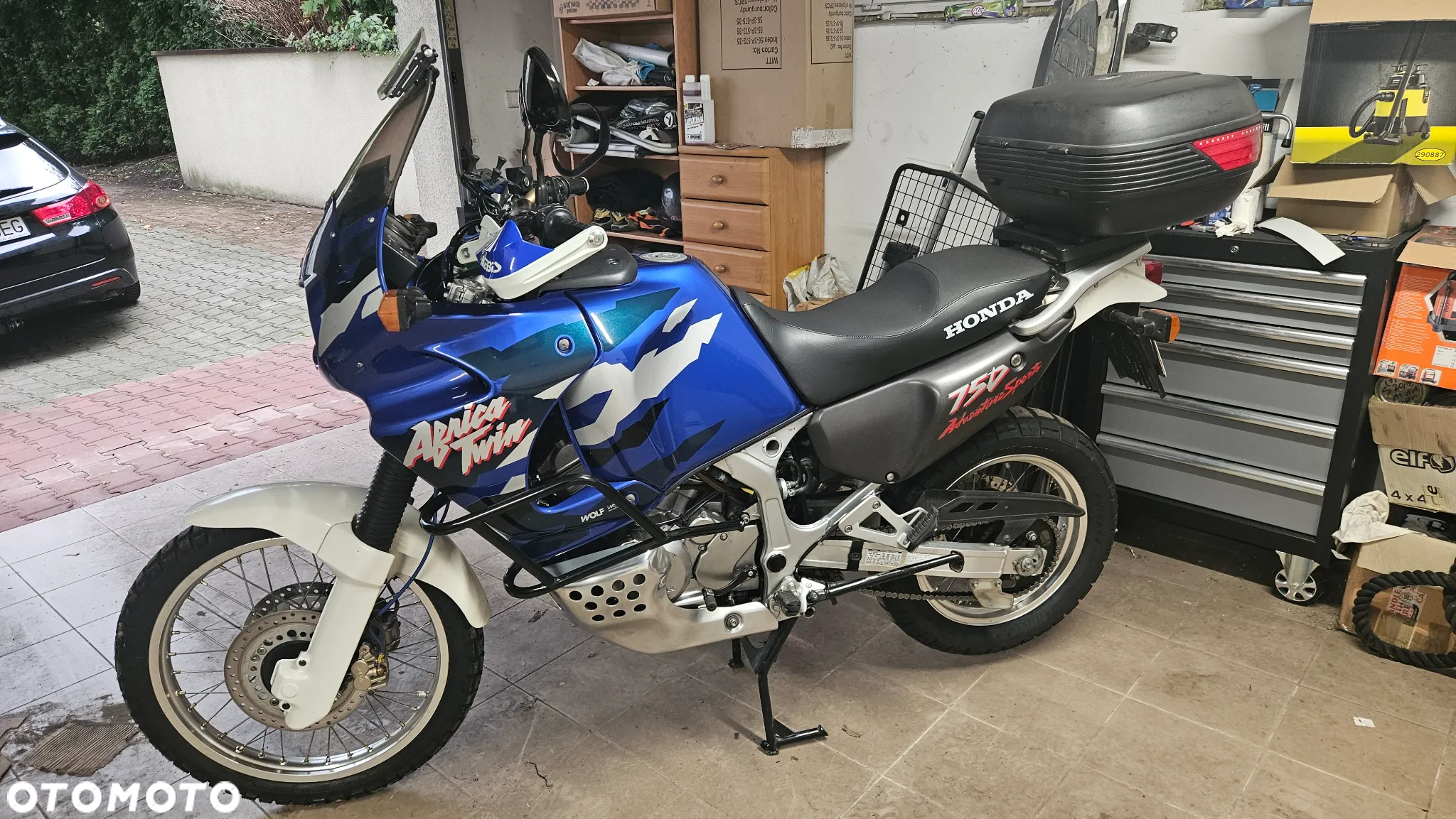Honda XRV - 5