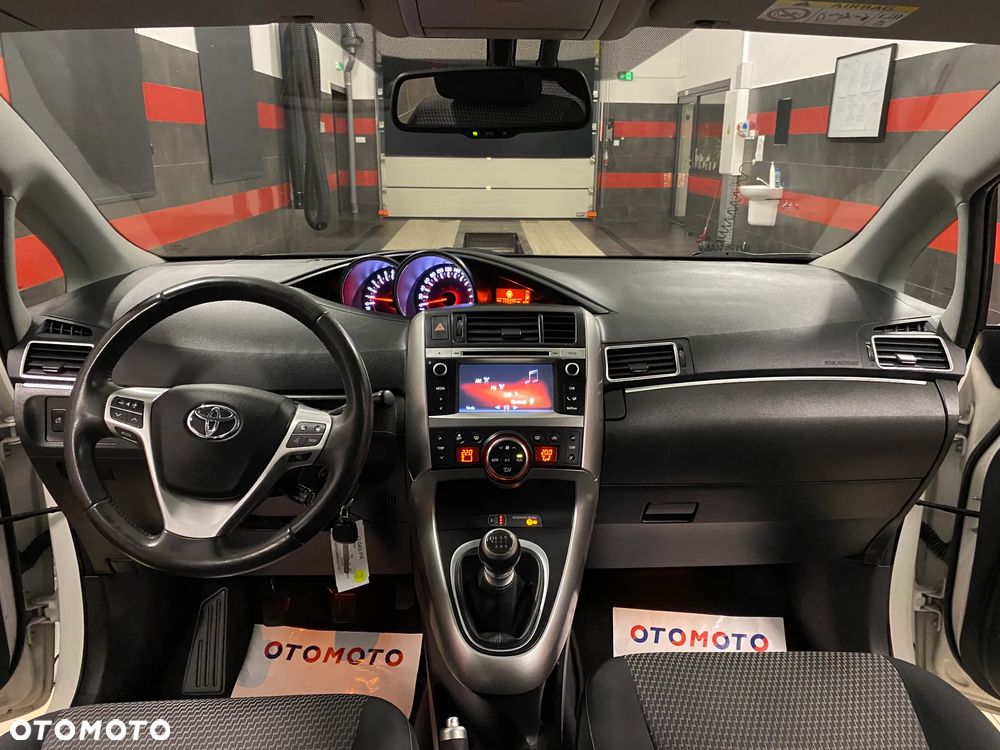 Toyota Verso 1.6 5-Sitzer - 15