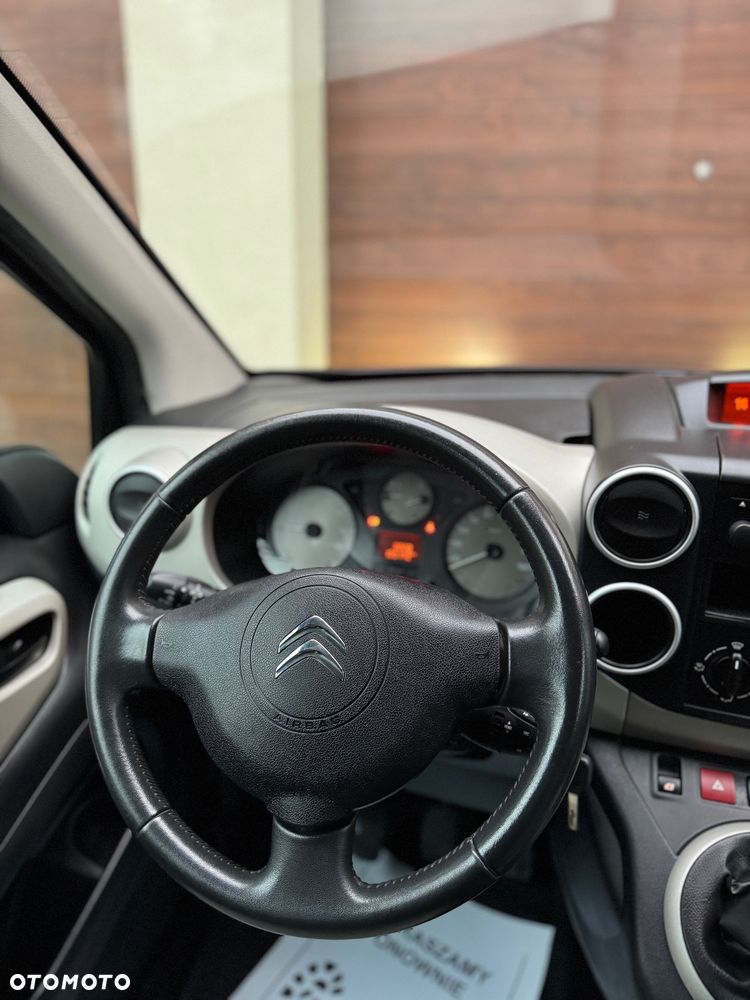 Citroën Berlingo Multispace HDi 115 FAP Exclusive - 27