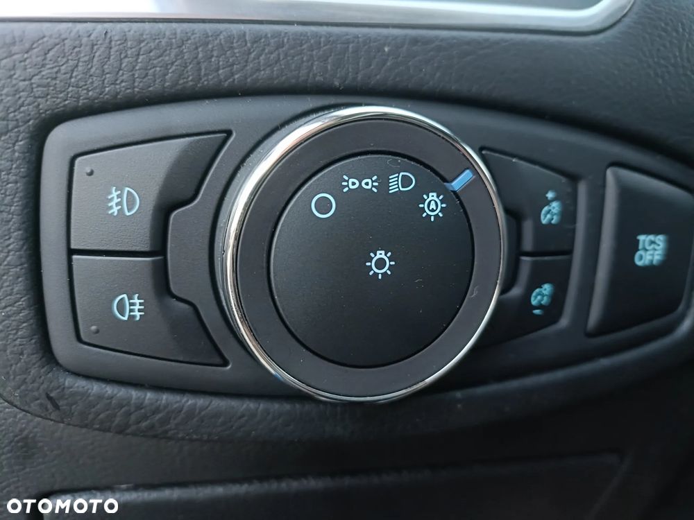 Ford Edge - 17