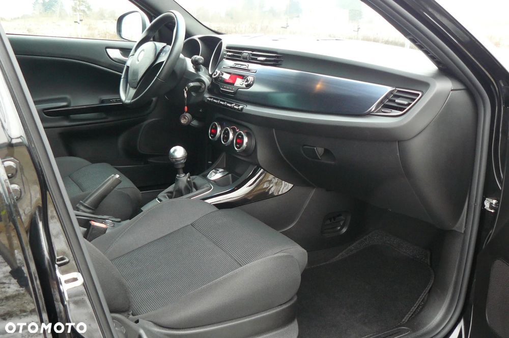 Alfa Romeo Giulietta - 13