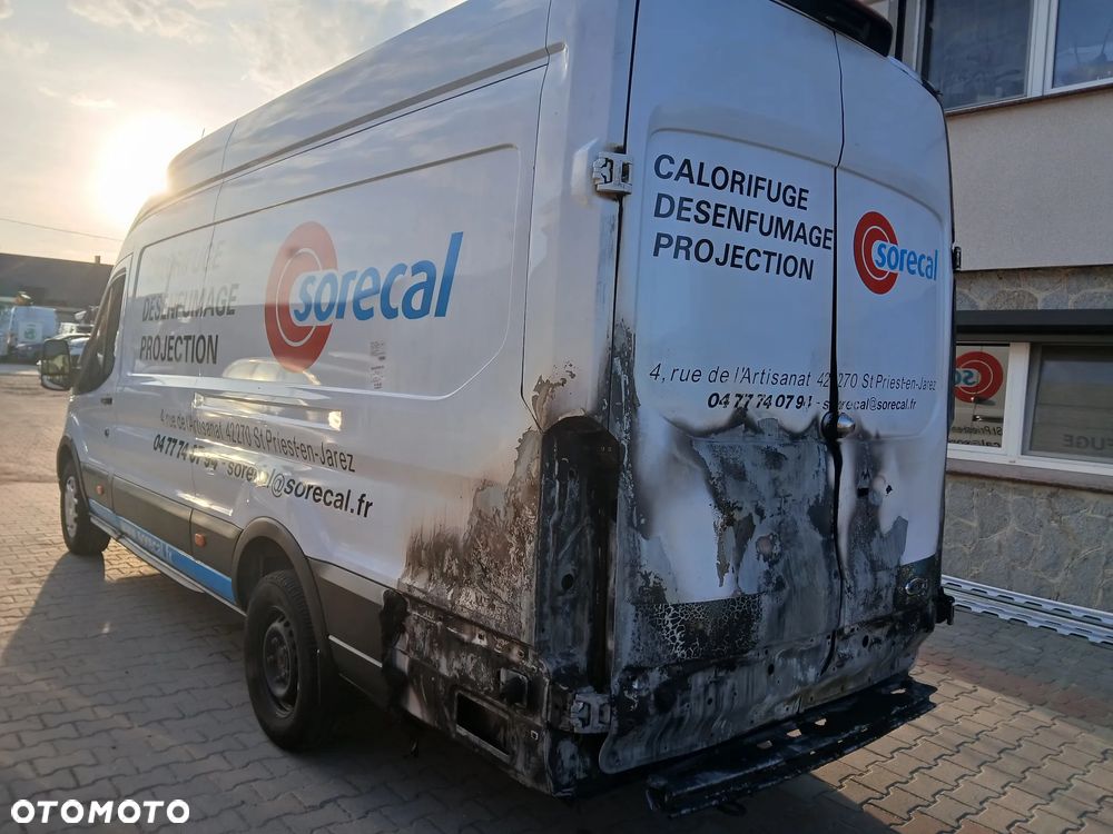 Ford Transit - 8