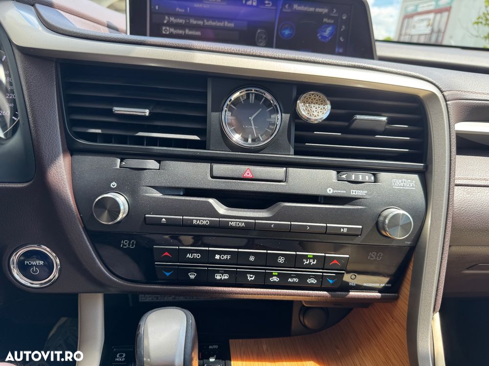 Lexus Seria RX 450h (hybrid) Luxury Line - 17