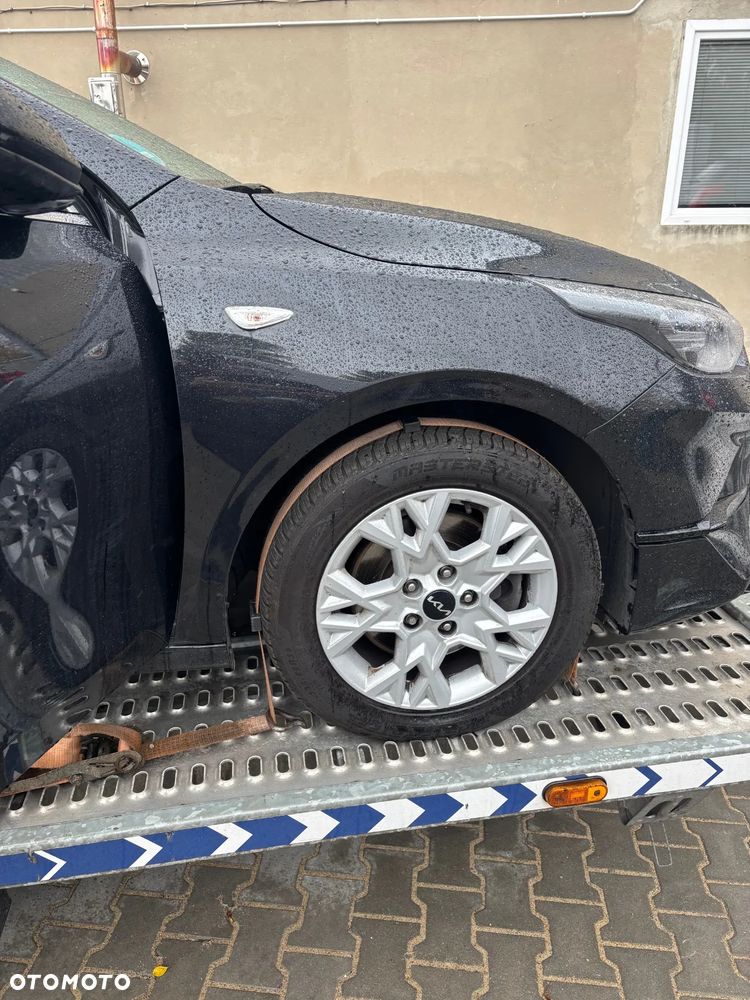 Kia Ceed 1.5 T-GDI Business Line Plus DCT - 9