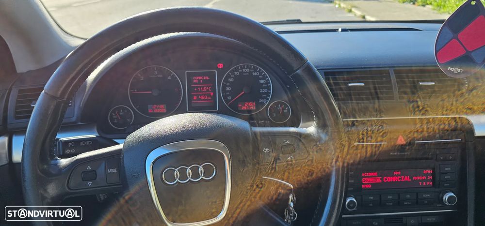 Audi A4 Avant 2.0 TDi S-line - 10