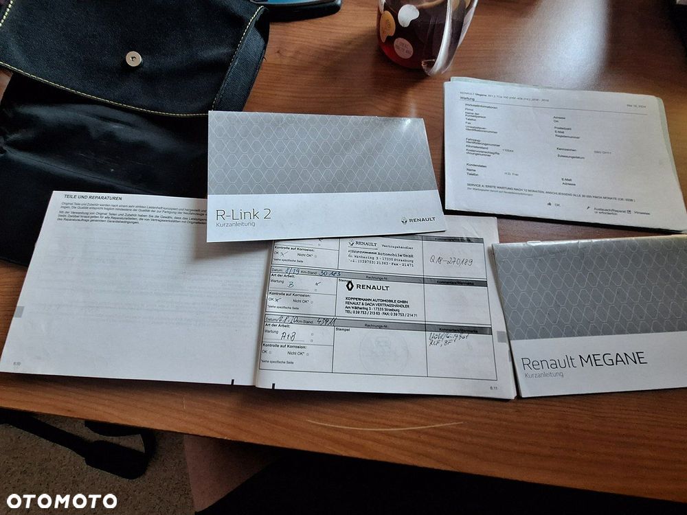 Renault Megane ENERGY TCe 100 PLAY - 23