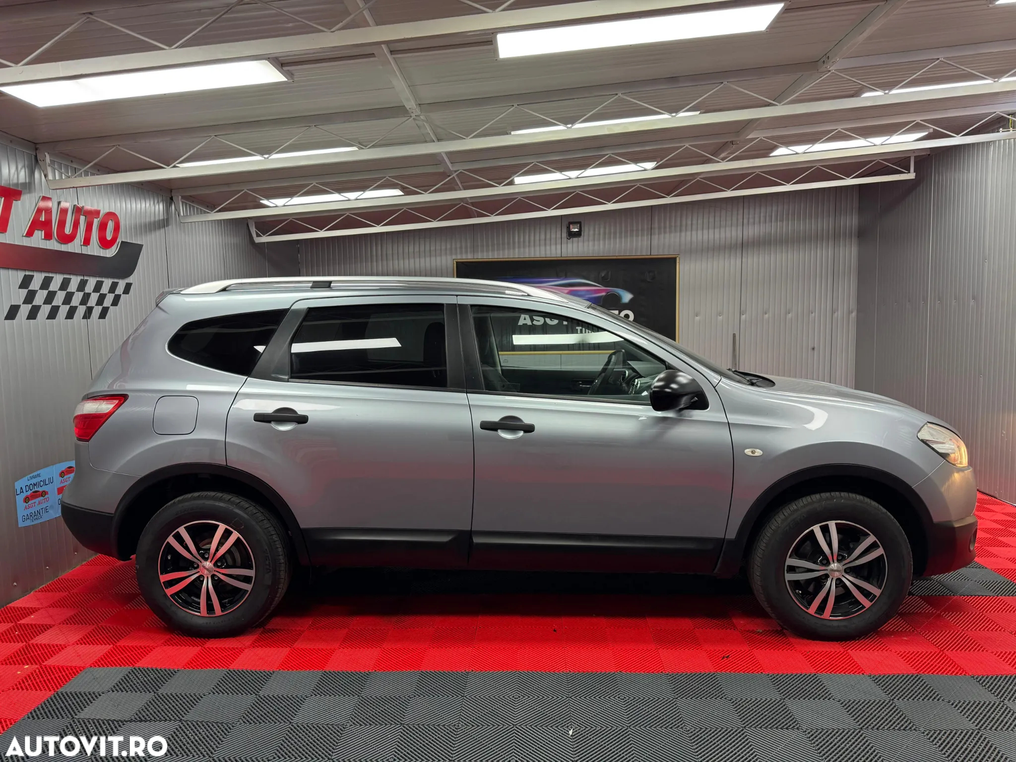 Nissan Qashqai+2 - 20