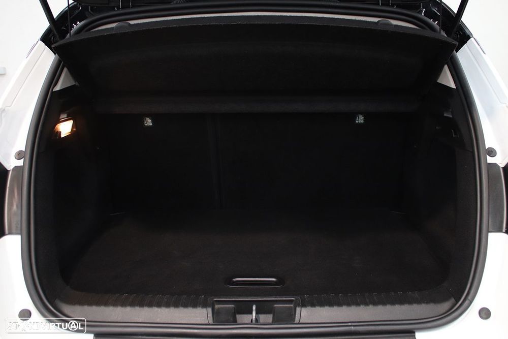 Renault Captur 1.0 TCe Techno Bi-Fuel - 24