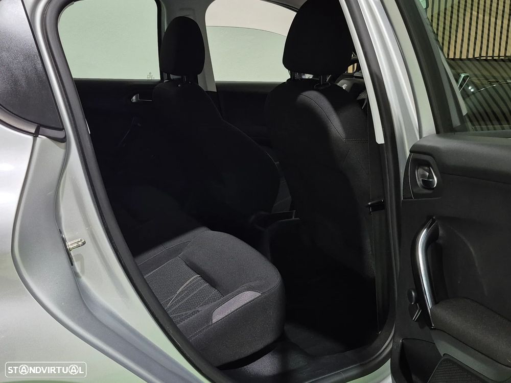 Peugeot 208 1.4 HDi Active - 14
