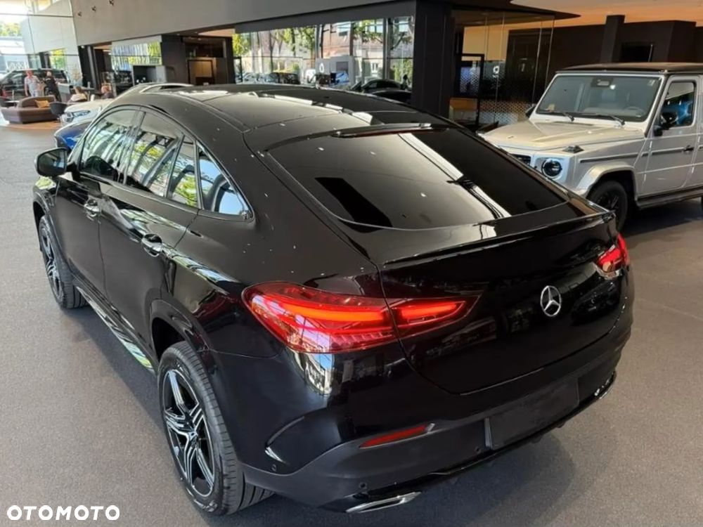 Mercedes-Benz GLE Coupe 300 d mHEV 4-Matic AMG Line - 4