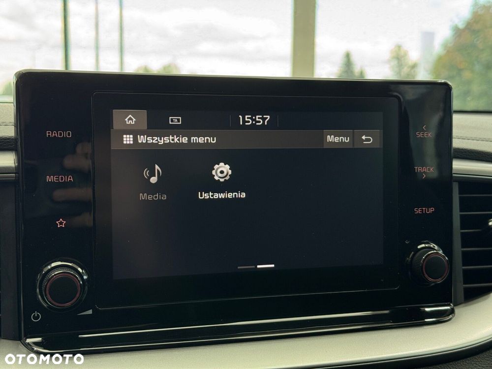 Kia Ceed - 29