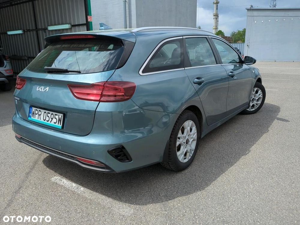Kia Ceed 1.5 T-GDI M DCT - 6