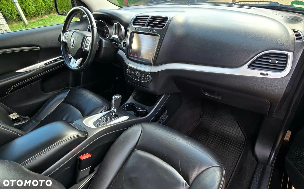 Fiat Freemont 2.0 Multijet 16V DPF Automatik Allrad Black Code - 31
