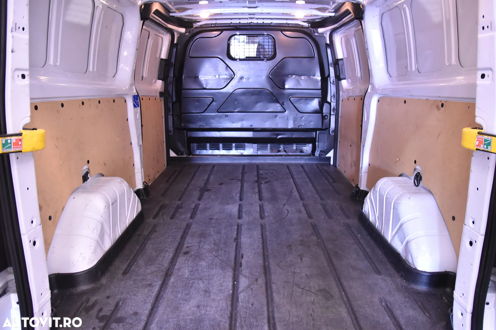 Ford Transit Custom L2H1 - 16