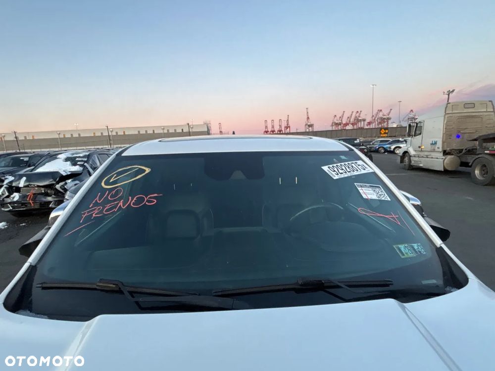 RAM 1500 Crew Cab Shortbed Limited - 17