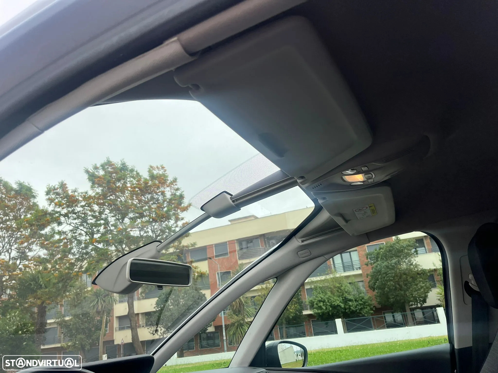 Citroën Grand C4 Spacetourer 1.5 BlueHDi Shine - 24