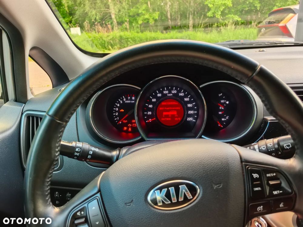 Kia Rio 1.2 M - 9