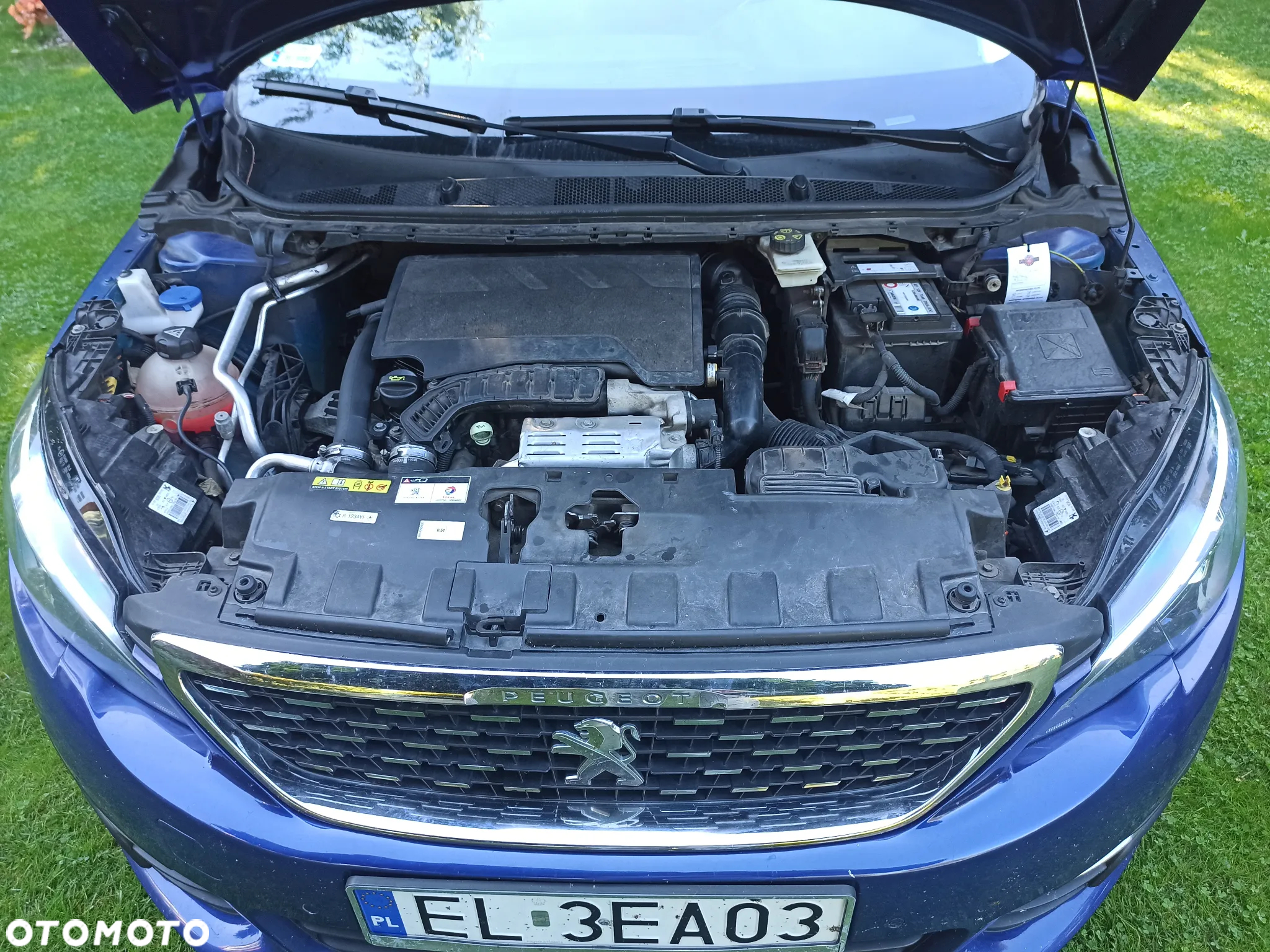 Peugeot 308 1.2 PureTech Allure S&S - 12