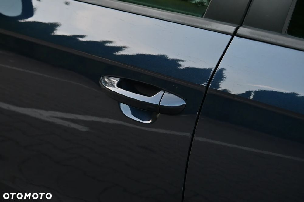 Volkswagen Passat 2.0 TDI DSG BlueMotion Technology Highline - 22
