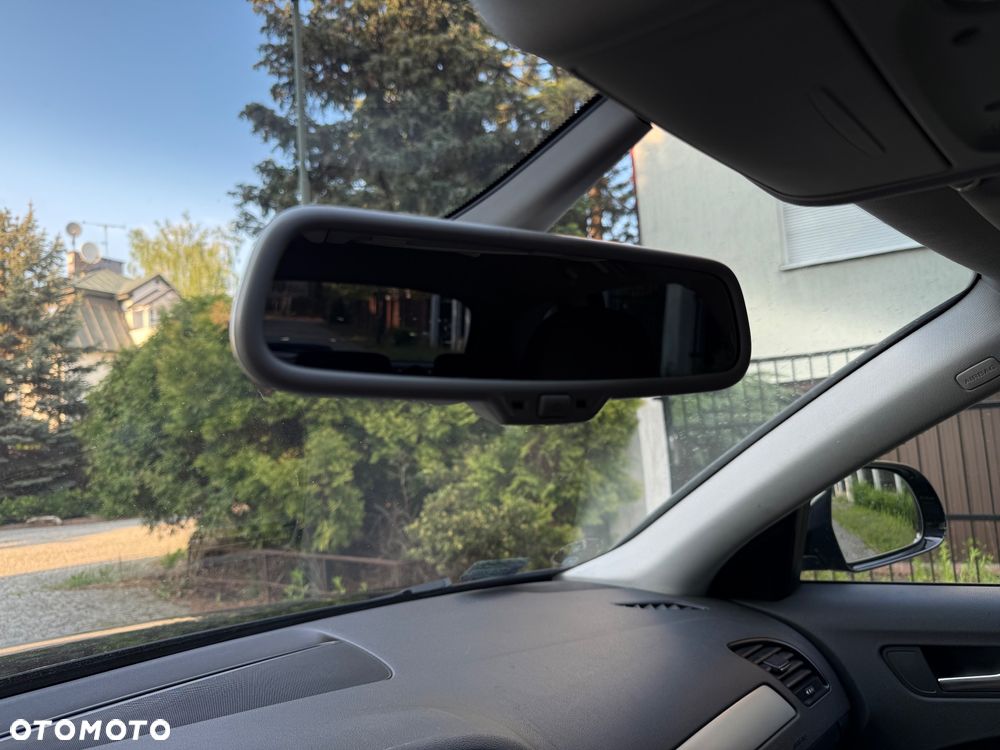 Audi A4 Avant 2.0 TDI - 13