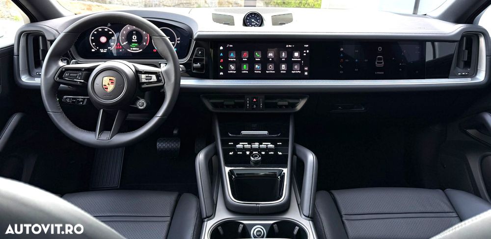 Porsche Cayenne Coupe E-Hybrid - 1